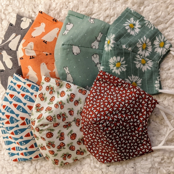 Natural Linen Facemask for Kids - Picture 3 of 10